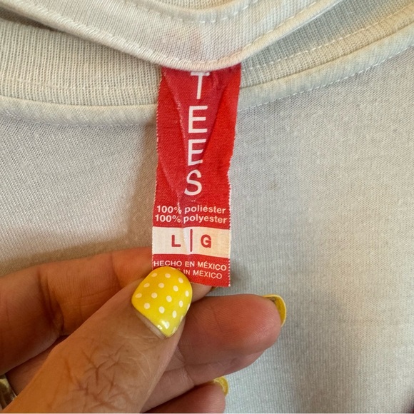 Tees Men’s Short Sleeve Round Neck White Tricolor Mickey Mouse Tee Size Large - Picture 7 of 7